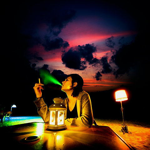 http://reho.st/preview/img.ffffound.com/static-data/assets/6/e2623bc76f5d872c0a549d3c73c5027e1a29f0ab_m.jpg