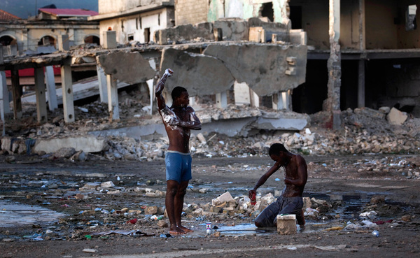 http://reho.st/preview/inapcache.boston.com/universal/site_graphics/blogs/bigpicture/haiti_11_03/h35_00000007.jpg
