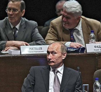 http://reho.st/preview/qaqa.ru/uploads/posts/2010-05/thumbs/1274251645_putin.jpg