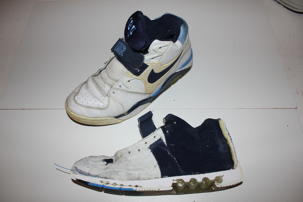http://reho.st/preview/self/ea9280c2e01ef856e8a57f61c9b837eb7f8c4144.jpg