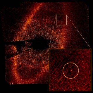 http://reho.st/preview/techno-science.net/illustration/Astronomie/Planetes/exoplanete-Fomalhaut-b.jpg