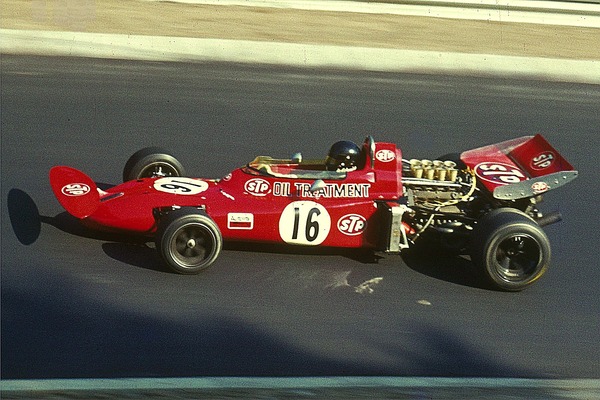 http://reho.st/preview/upload.wikimedia.org/wikipedia/commons/e/e2/1971_Andrea_de_Adamich,_March,_Fuchsr%C3%B6hre.jpg