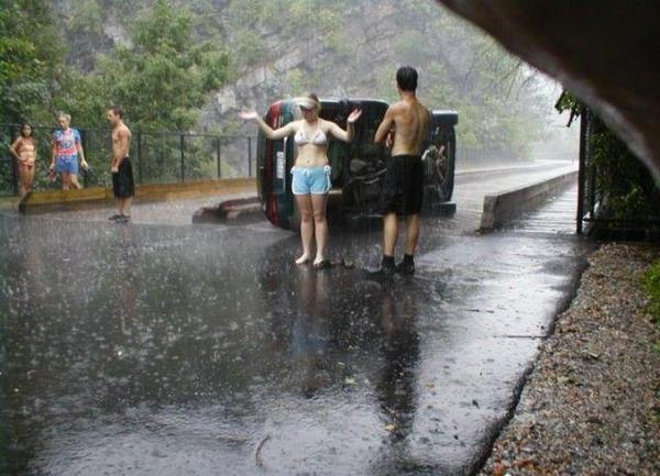 http://reho.st/preview/visboo.com/img/photos/women_and_cars_640_25.jpg