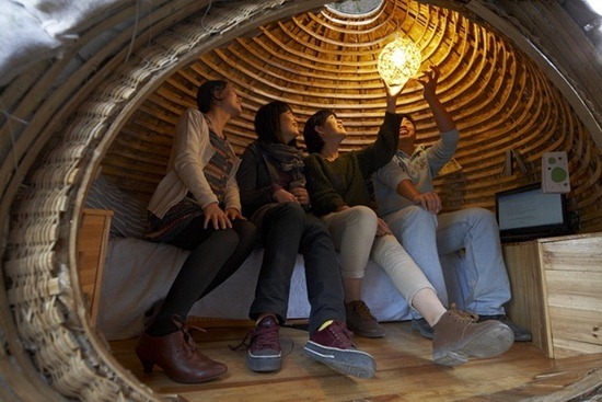 http://reho.st/preview/www.chine-informations.com/usb/images/upload/20101201-egg-house-08.jpg