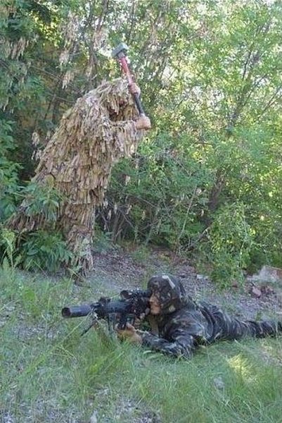 http://reho.st/preview/www.impactlab.net/wp-content/uploads/2010/11/Sniper-Vs-Sniper-533.jpg