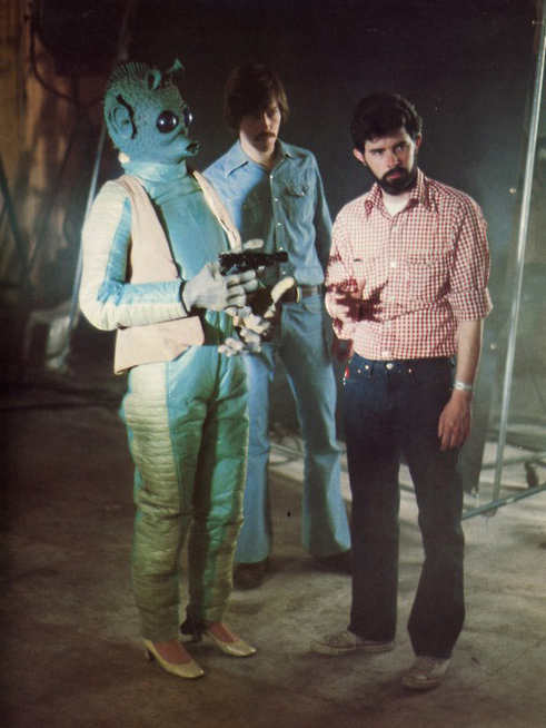http://reho.st/s-ak.buzzfed.com/static/imagebuzz/web05/2010/11/29/20/greedo-was-a-14686-1291081187-41.jpg