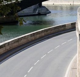 http://reho.st/self/b8bb4375bca39333411e2917cbb417b2af94f050.jpg