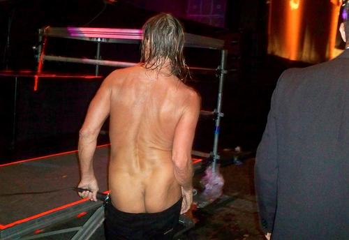 http://reho.st/userserve-ak.last.fm/serve/500/37656901/Iggy+Pop+fuck.jpg