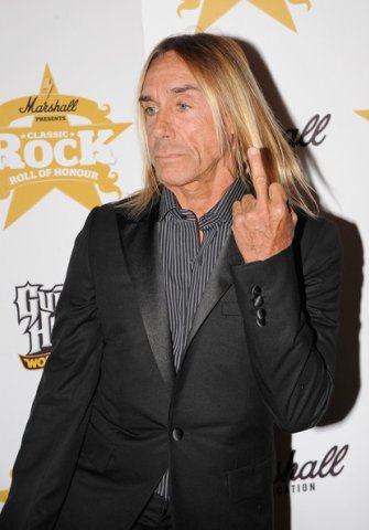 http://reho.st/userserve-ak.last.fm/serve/_/38316431/Iggy+Pop+x_b81b4264.jpg