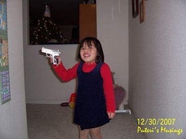 http://reho.st/visboo.com/img/new//little_girls_03.jpg