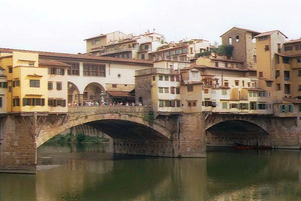 http://reho.st/www.freefoto.com/images/14/07/14_07_2---Ponte-Vecchio--Florence--Italy_web.jpg