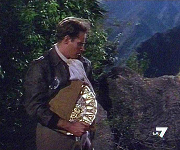 http://reho.st/www.jones-jr.com/images_cost_nadoolman/g_secret_incas_10.jpg