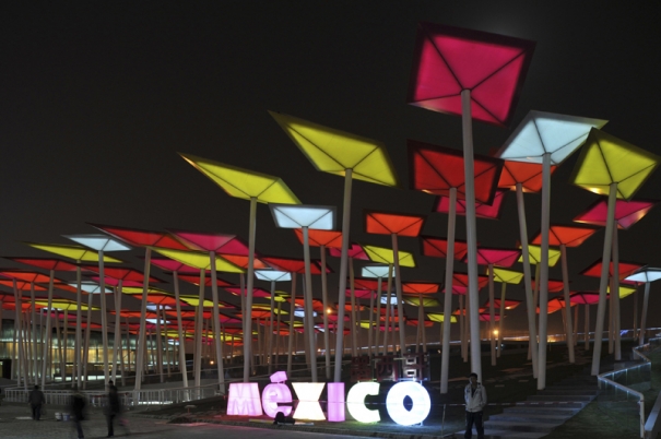 http://reho.st/www.lexpress.fr/medias/931/477142_shanghai-pavillons.jpg