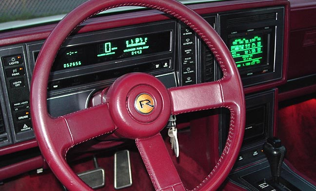 http://reho.st/www.murrayco.com/Car_Collection/buick_reatta_89_lg4.jpg