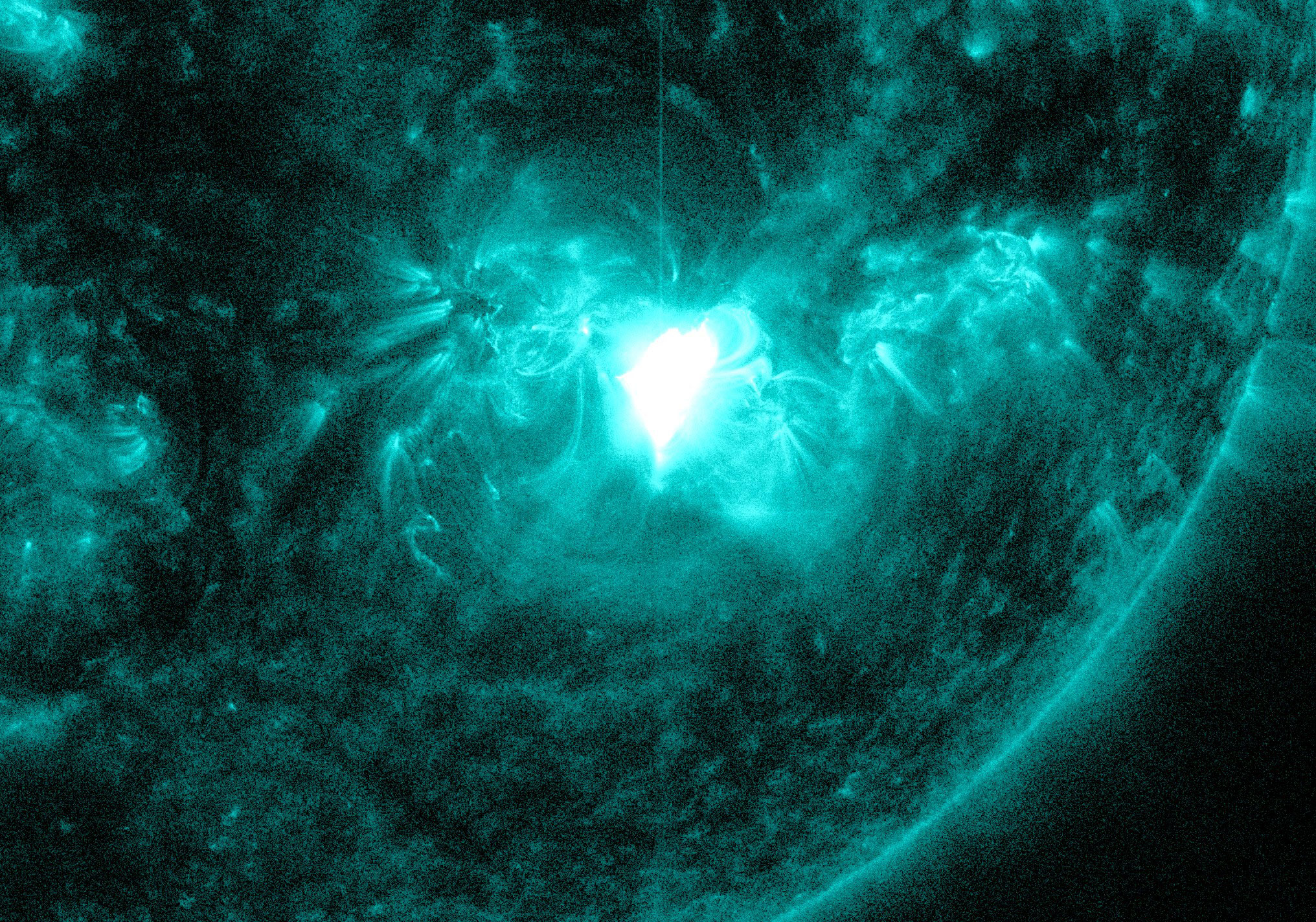 http://reho.st/www.nasa.gov/sites/default/files/20140928_025811-zoom_0.jpg