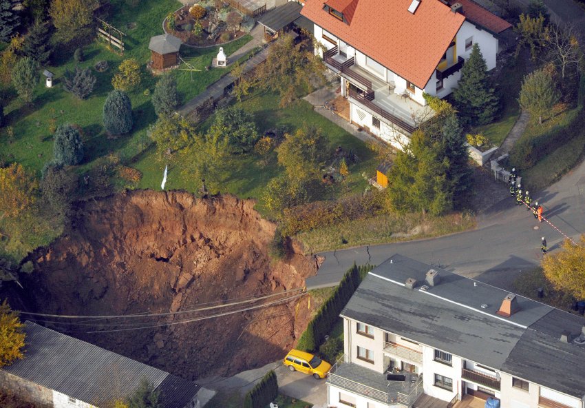 http://reho.st/www.spiegel.de/images/image-146789-galleryV9-rzat.jpg